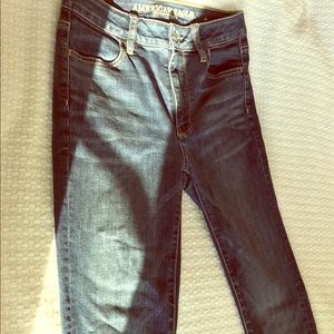 American Eagle Outfitters! Super High-Rise Jegging